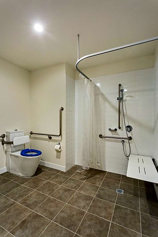 Quest Townsville on Eyre