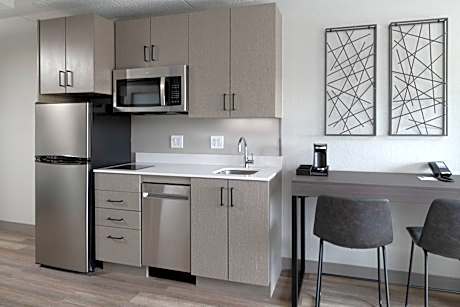 King Studio with Sofa Bed