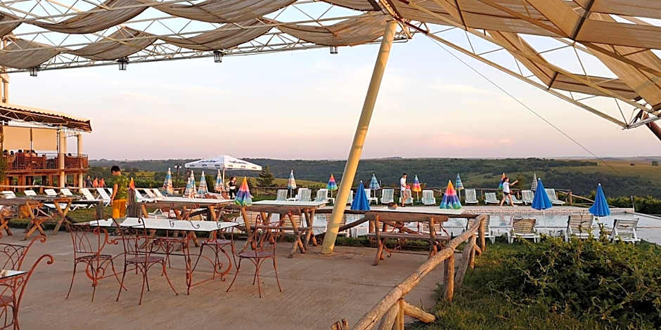 Seven Generations Winery Hotel