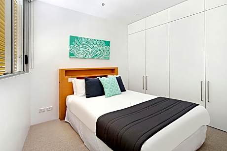 Three Bedroom Ocean View Apartment