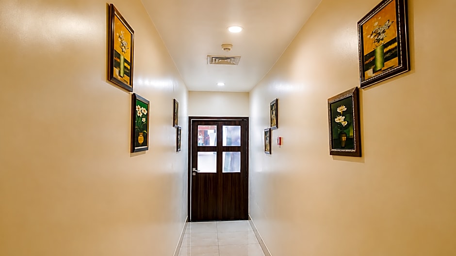 Vijaya Tej Clarks Inn, Patna