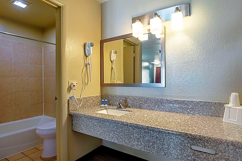 Rodeway Inn St George North - Near Pioneer Park