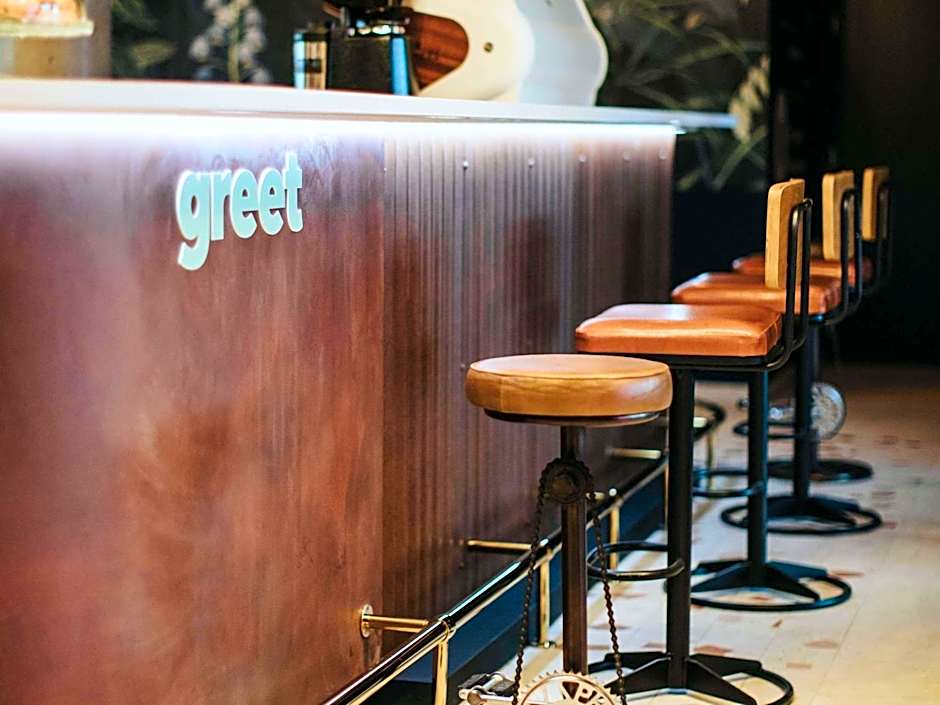 Greet Hotel Brest Aéroport