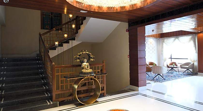 Ramada by Wyndham Gangtok Hotel & Casino Golden