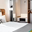 Holiday Inn Express Dusseldorf- Hauptbahnhof By IHG