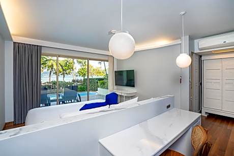 Sea View Suite with Private Pool