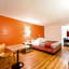 Travelodge by Wyndham Essington / Philadelphia Airport
