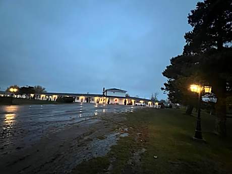 Sackville Inn