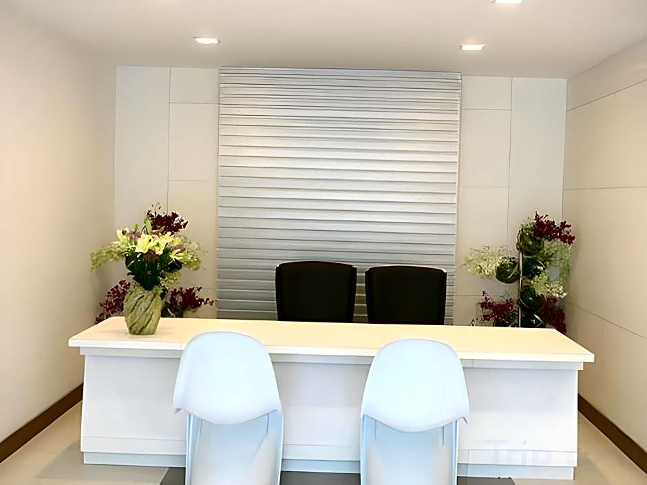 The Lotus Apartment Hotels - Venkatraman street – Chennai, IL