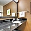 Fairfield Inn & Suites by Marriott Ottawa Starved Rock Area