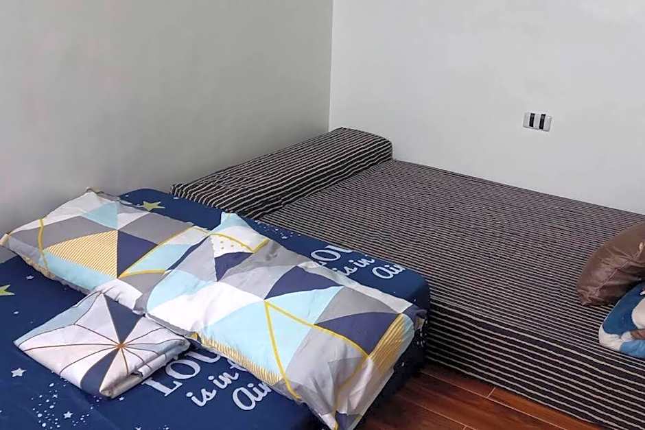 Duplex House for Rent with 3 Bedrooms good for 6