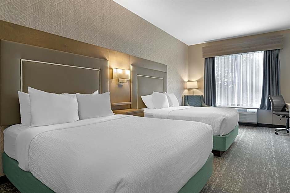 Best Western Plus Dartmouth Hotel & Suites