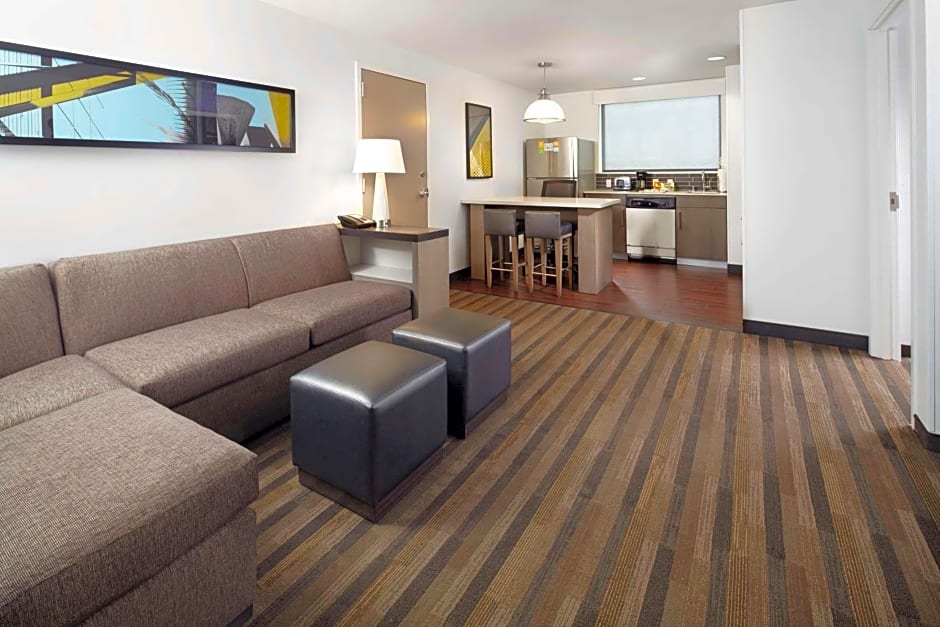 Hyatt House Denver Lakewood Belmar