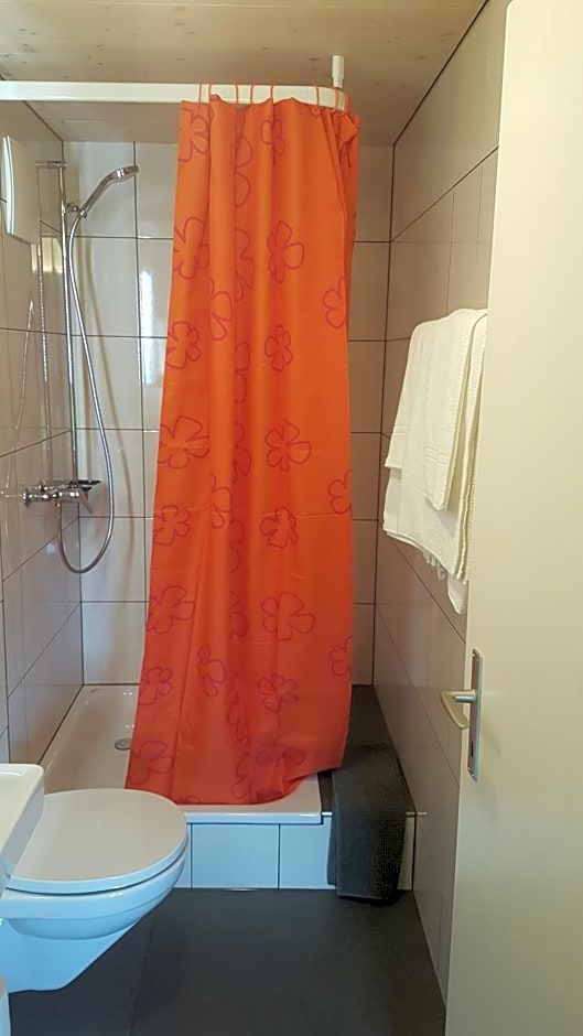 B&b krättli