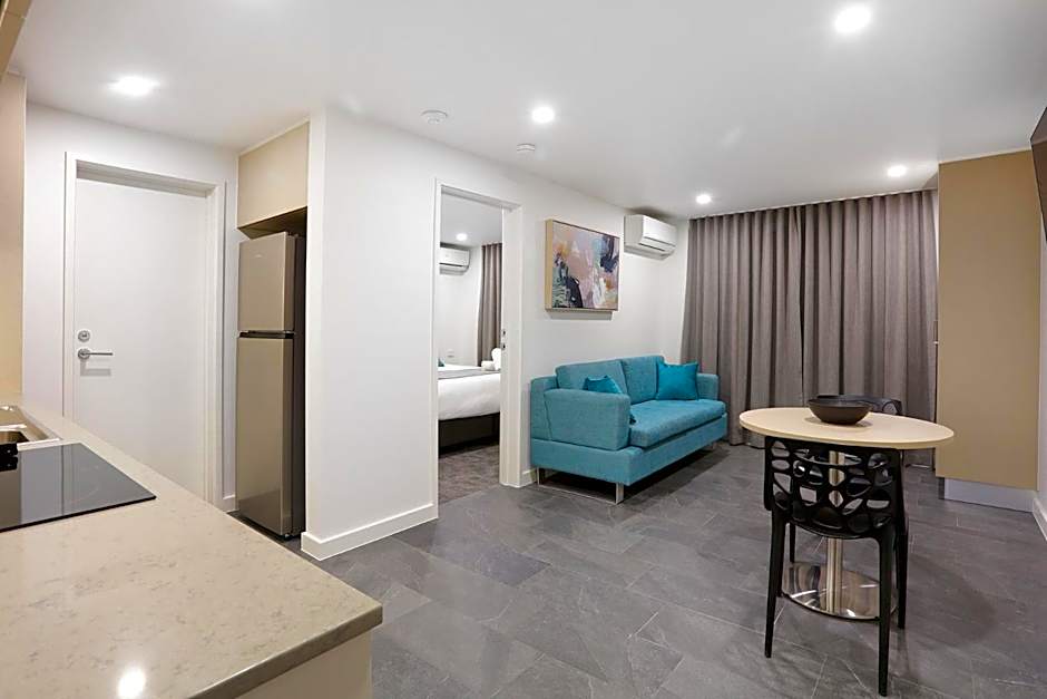 Southport Motel & Apartments