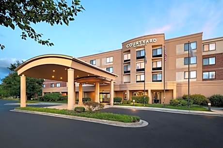 Courtyard by Marriott Richmond North/Glen Allen