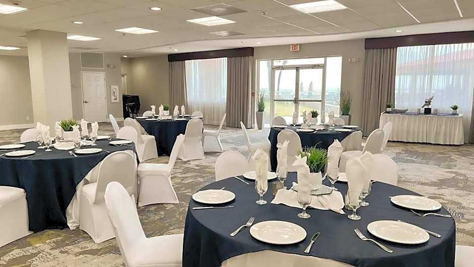 Holiday Inn Hotel & Suites Daytona Beach On The Ocean By IHG