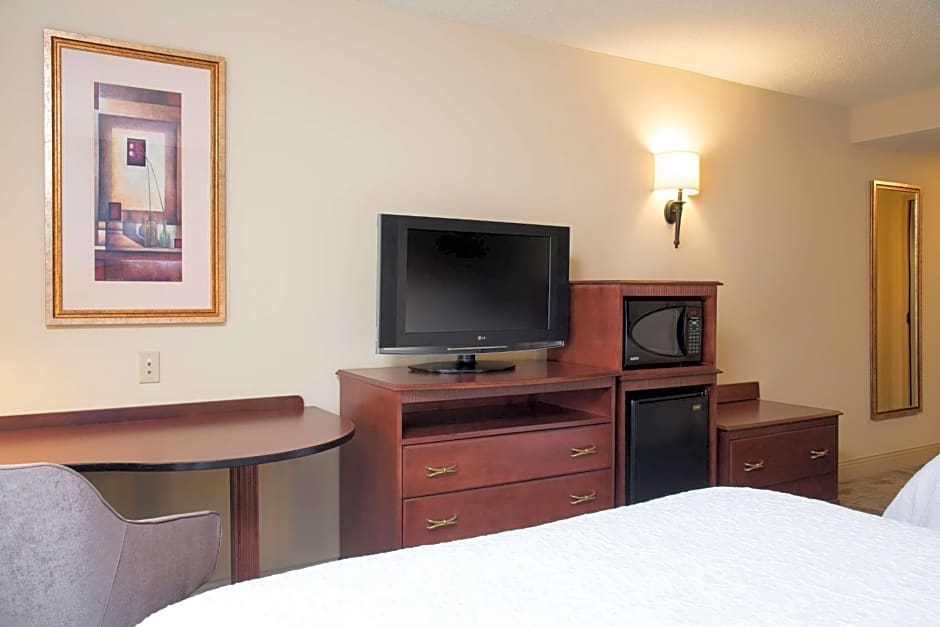 Hampton Inn & Suites Bloomington-Normal