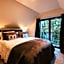 Hiwinui Country Estate