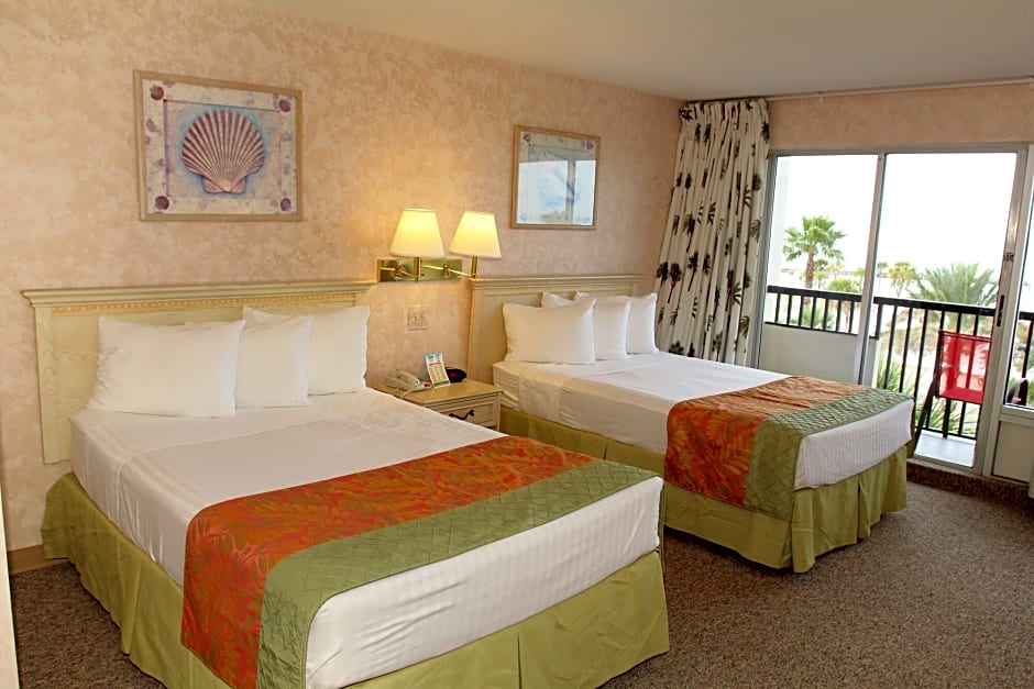 Seaside Inn & Suites