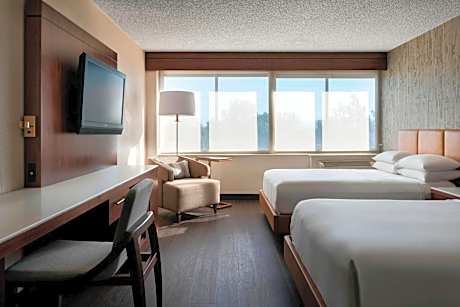 Double Room with Two Double Beds - Hearing Accessible