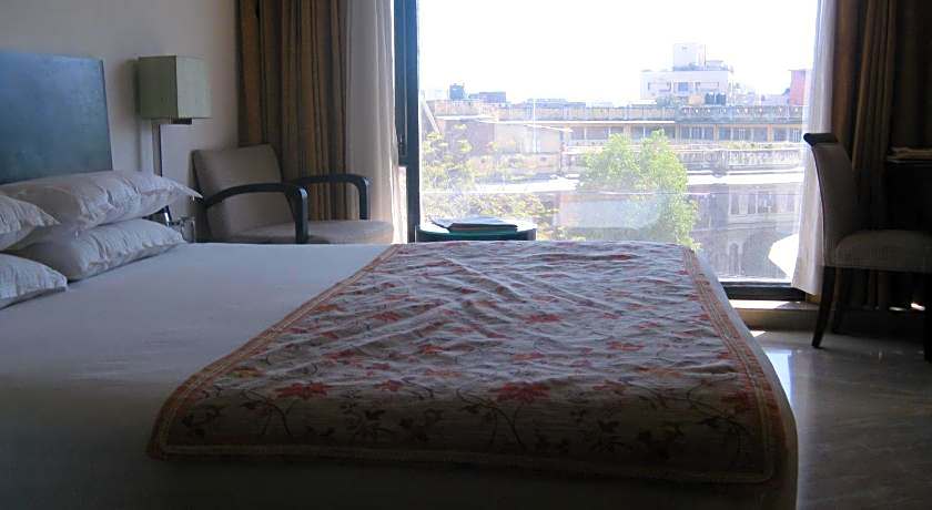 The Wall Street Beacon, Jaipur