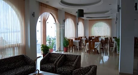 Palace Hotel