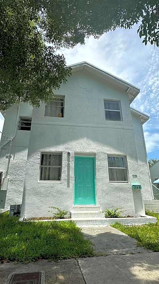 104 Mixed Shared Rooms Central, Friendly, Affordable