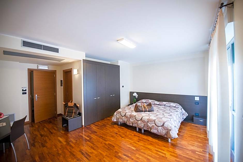 Draconerium Hotel