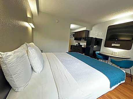 Deluxe Queen Room - Smoking