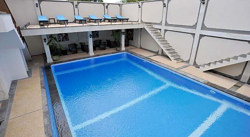 Aquarius Beach Hotel