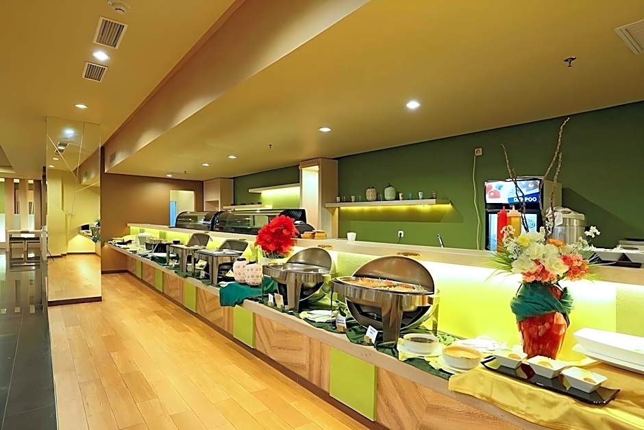 TreePark Hotel Karawang