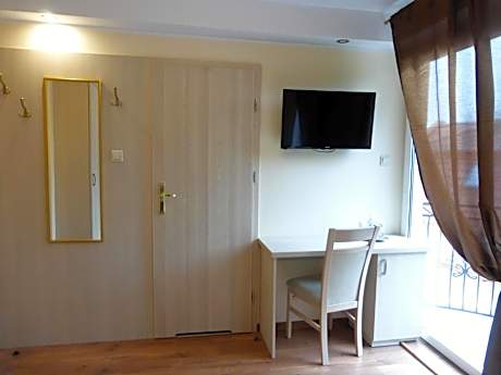 Premium Quadruple Room