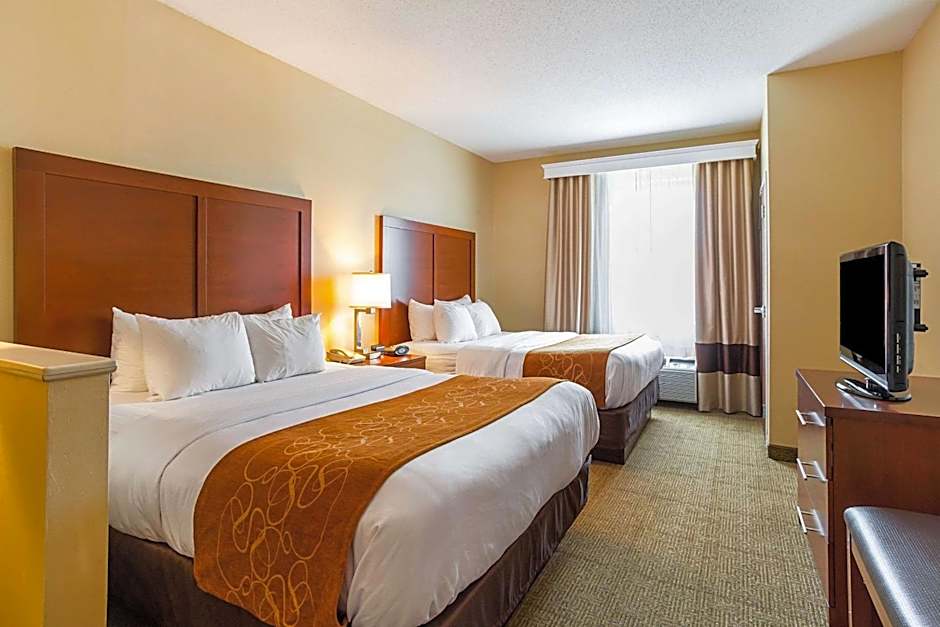 Comfort Suites Twinsburg