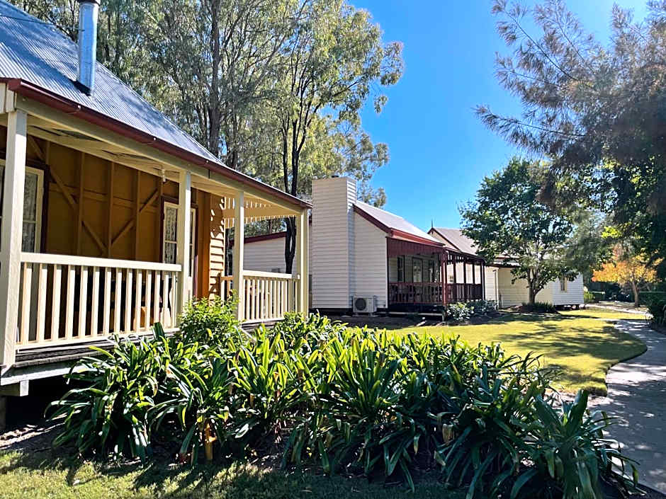 Dusty Hill Vineyard - Moffatdale