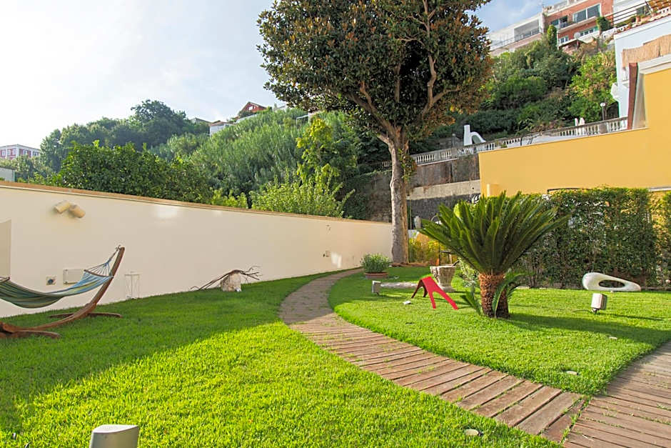 Marina 10 Design Hotel & SPA