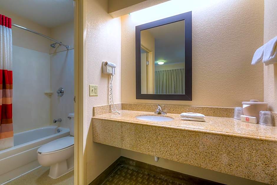 Red Roof Inn Memphis East