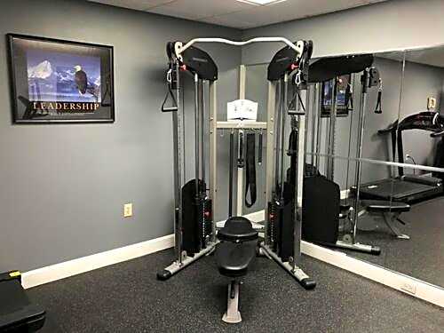 Greenfield Inn & Suites Elizabethtown, KY I65 Exit 94