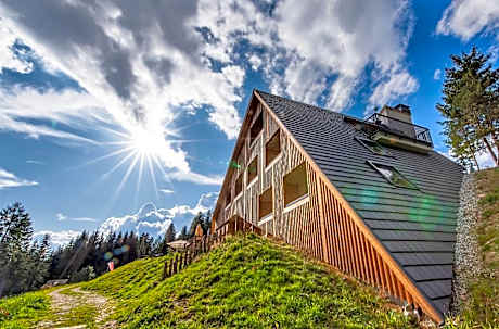 Oberhauser Hütte Rodenecker - Lüsner Alm