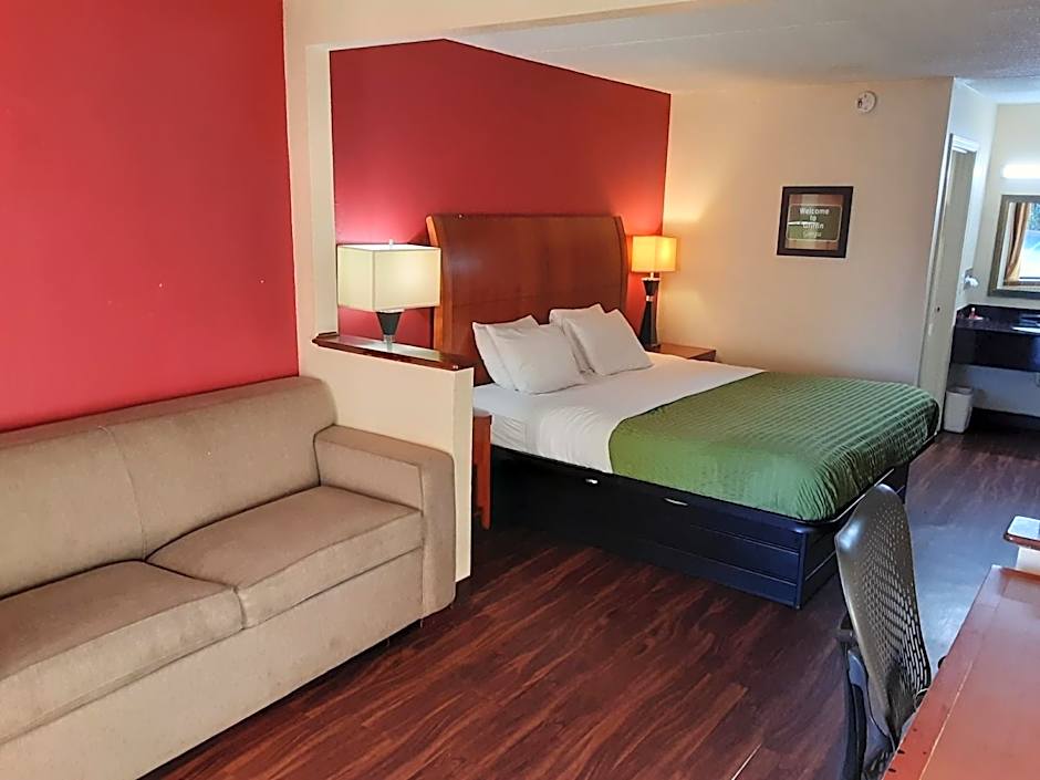 Econo Lodge Inn & Suites Griffin North