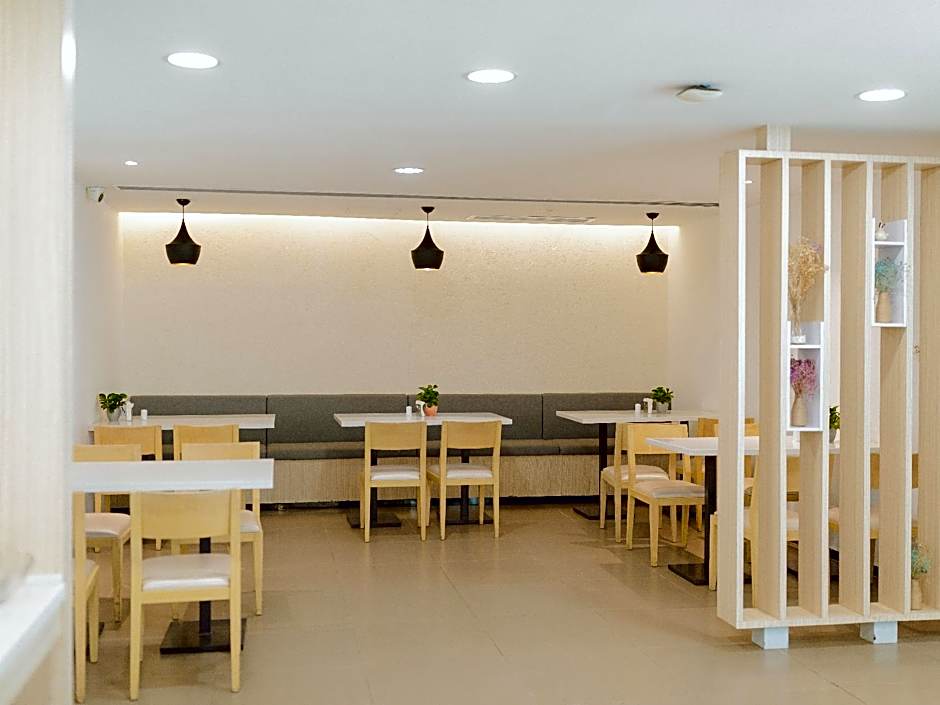 Hanting Hotel Shenzhen Baoan Xixiang Passenger Terminal