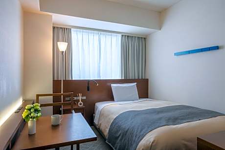 High Floor Deluxe Single Room - Non-Smoking