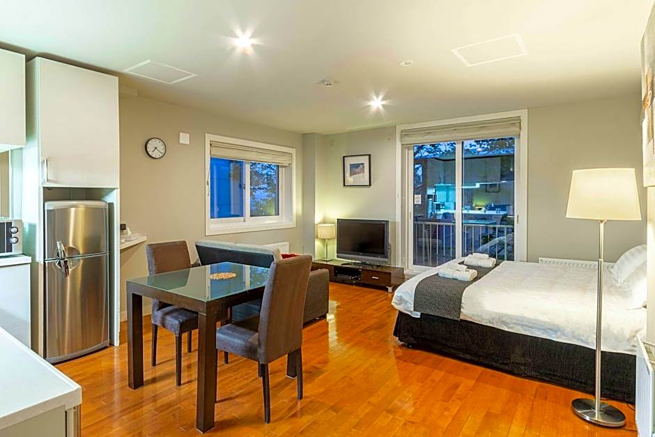 Fresh Powder Accommodation