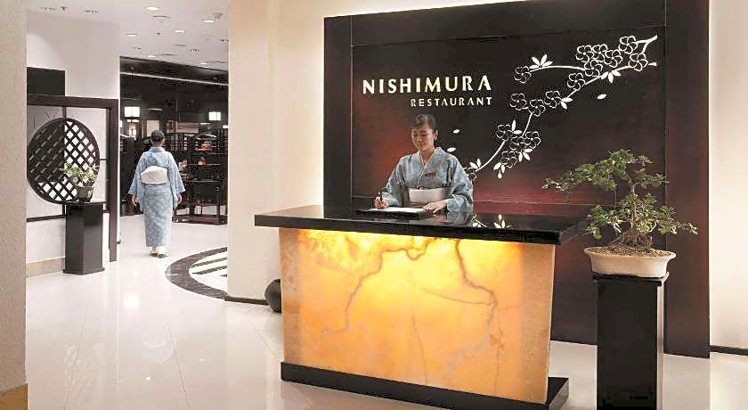 Shangri-la Hotel Surabaya