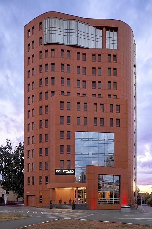 Courtyard by Marriott Downtown Sibiu
