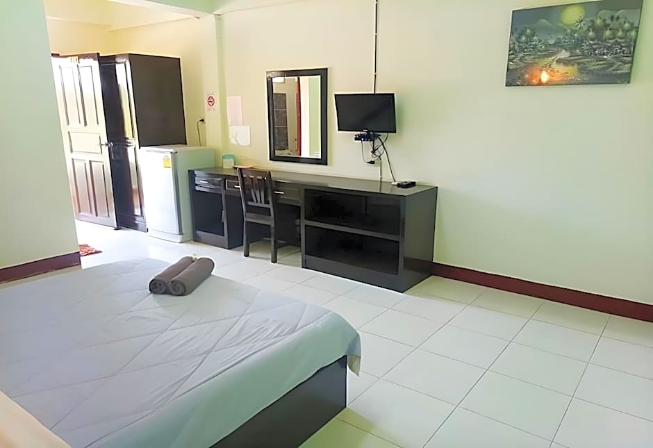Amonruk Hotel 2