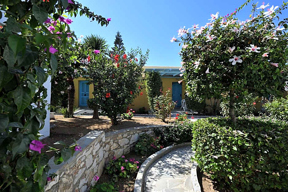 Surfing Beach Village Paros