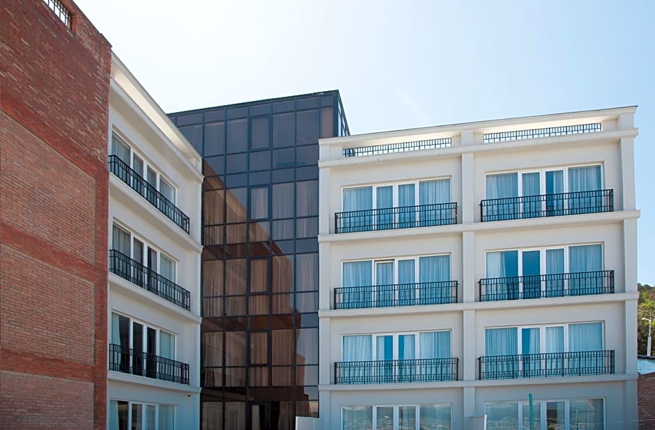 The Terrace Boutique Hotel