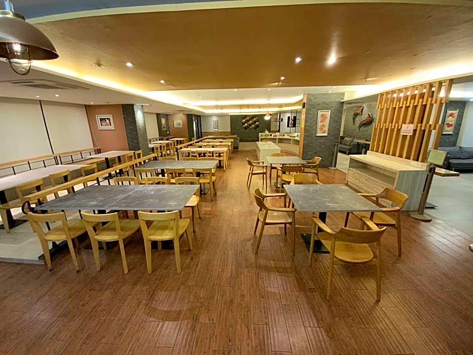 Baron Residence Bangkok