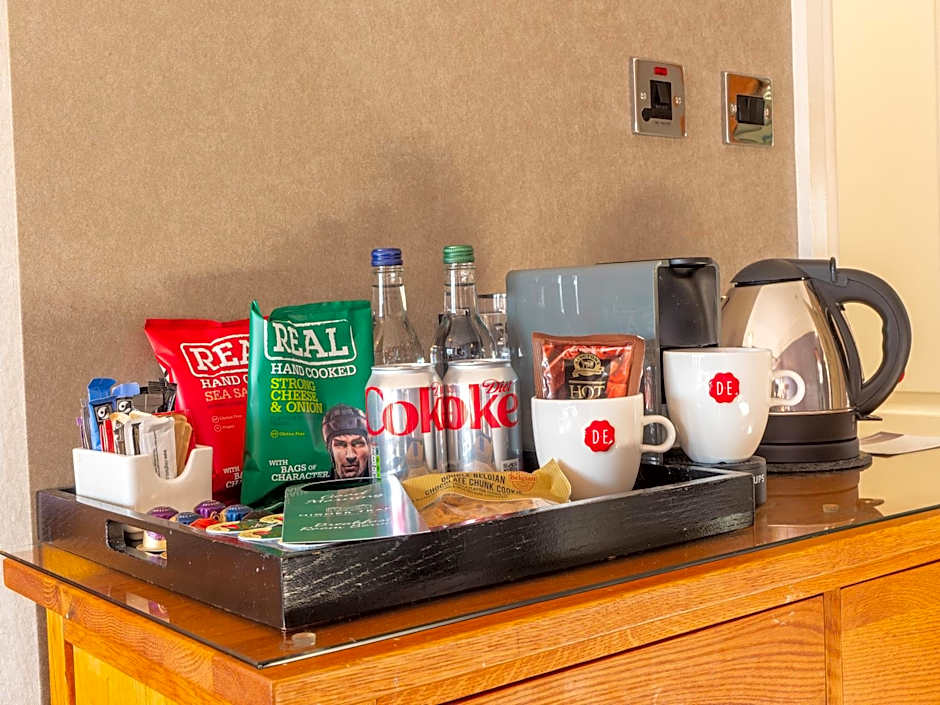 Everglades Hotel Warrington West